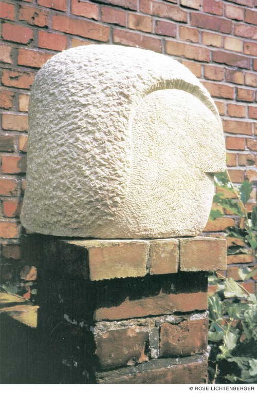 Abbildung: Kopf (Sandstein)